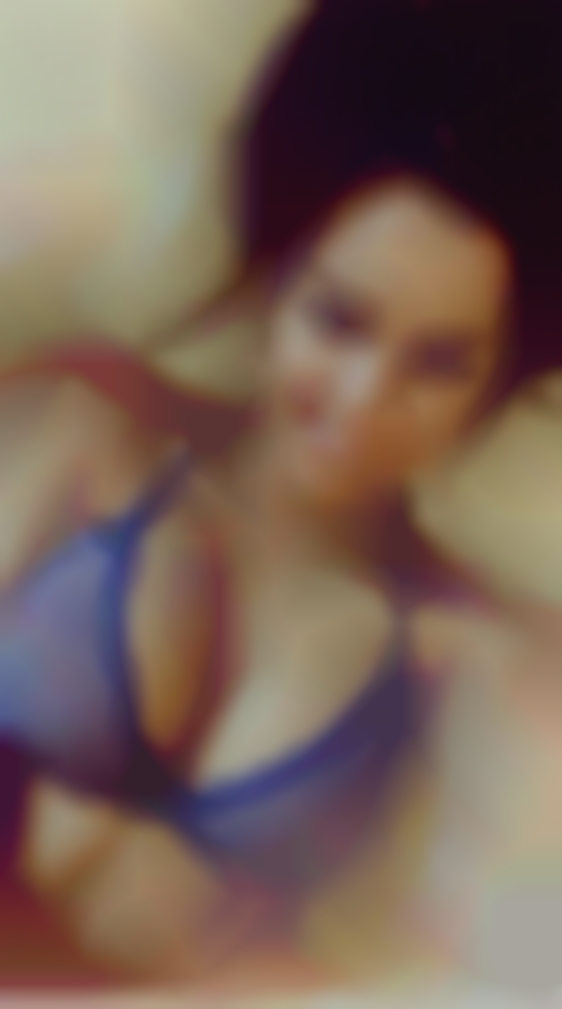 Body slut horny builder fucking pussy.